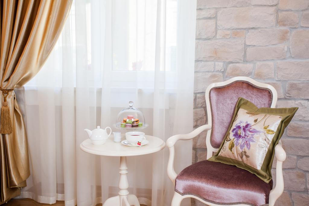 Priska Heritage Rooms (Adults Only) Split Bagian luar foto